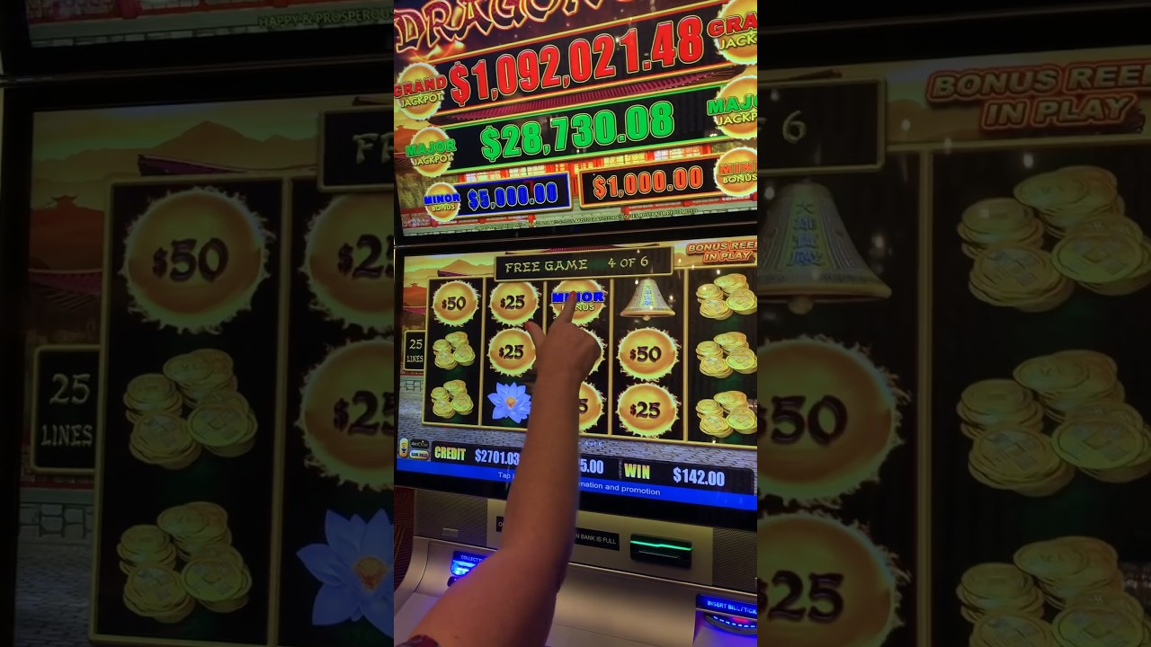 1 Lucky Fireball and Boom! #likeandsubscribe #casino #slots #jackpot # ...