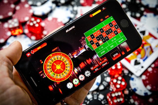 Cash In Your Pocket: Mobile Casino Games To Play Anytime, Anywhere ...