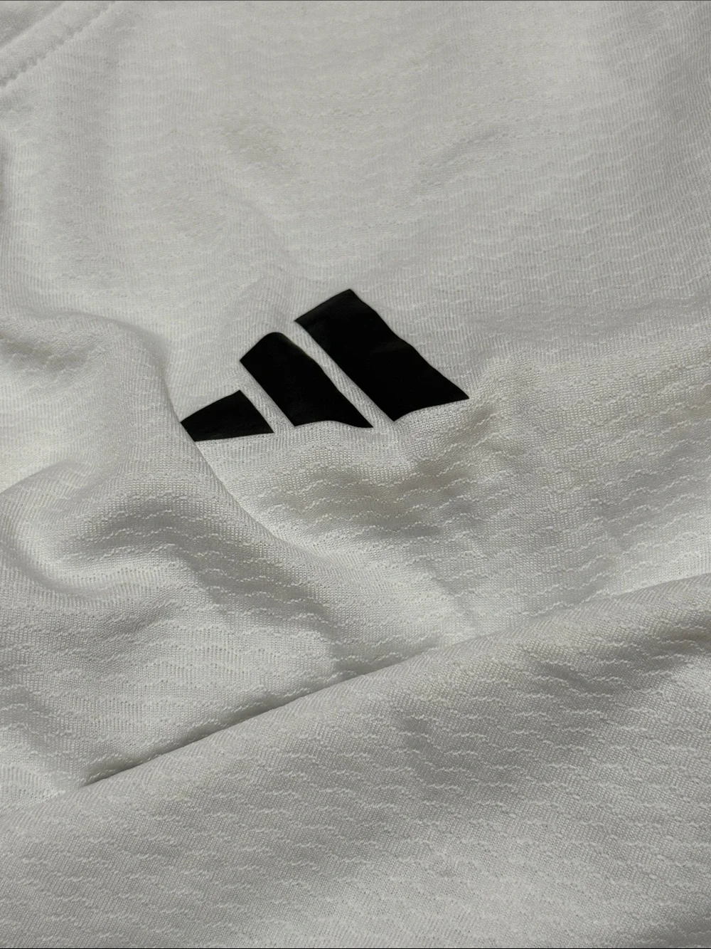 adidas men’s white