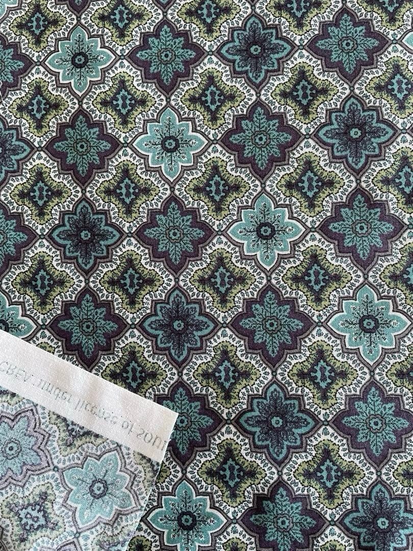 Fabric Scraps SOULEIADO Sheeting 50